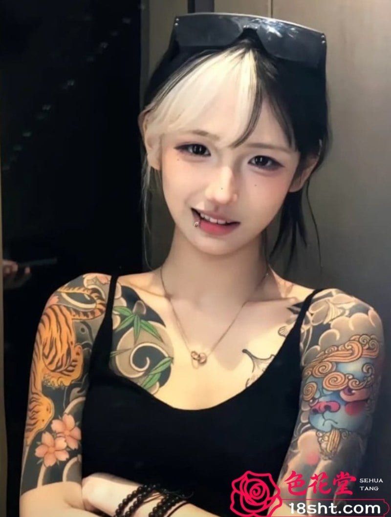 hotgirl duoynrl douyin xăm trổ cùng bạn trai địt nhau